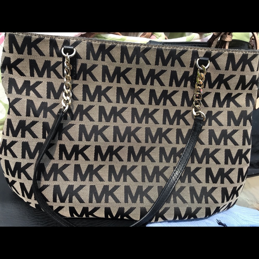Michael kors bag